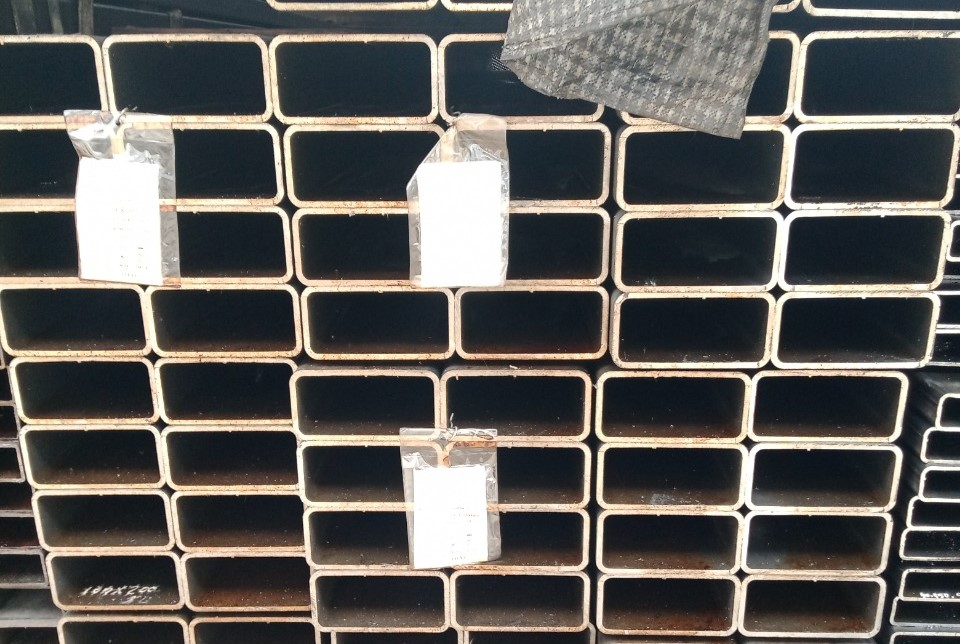 THÉP HỘP 100X200X8MM