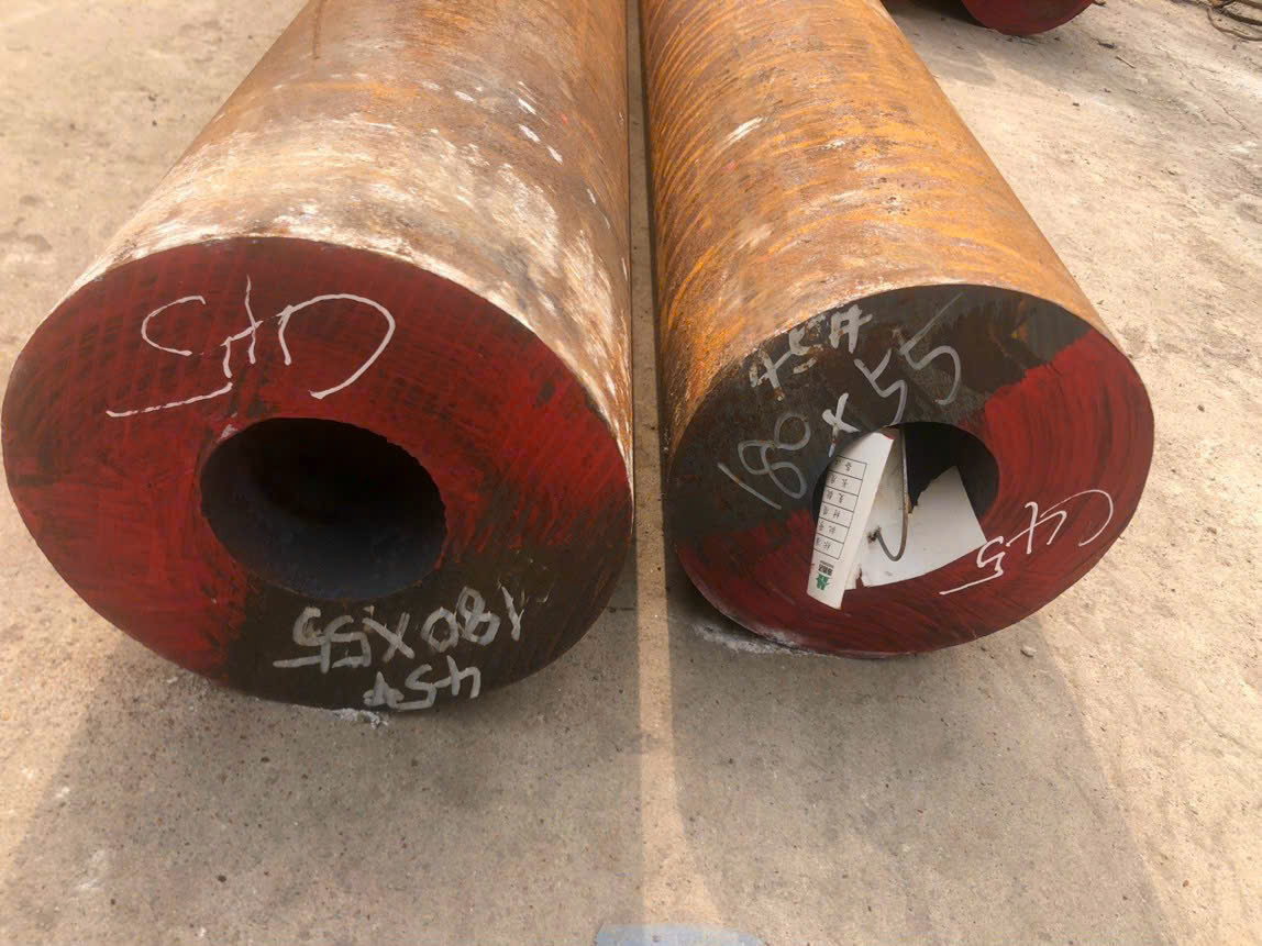 thép ống đúc s45c phi 180 dày 55ly