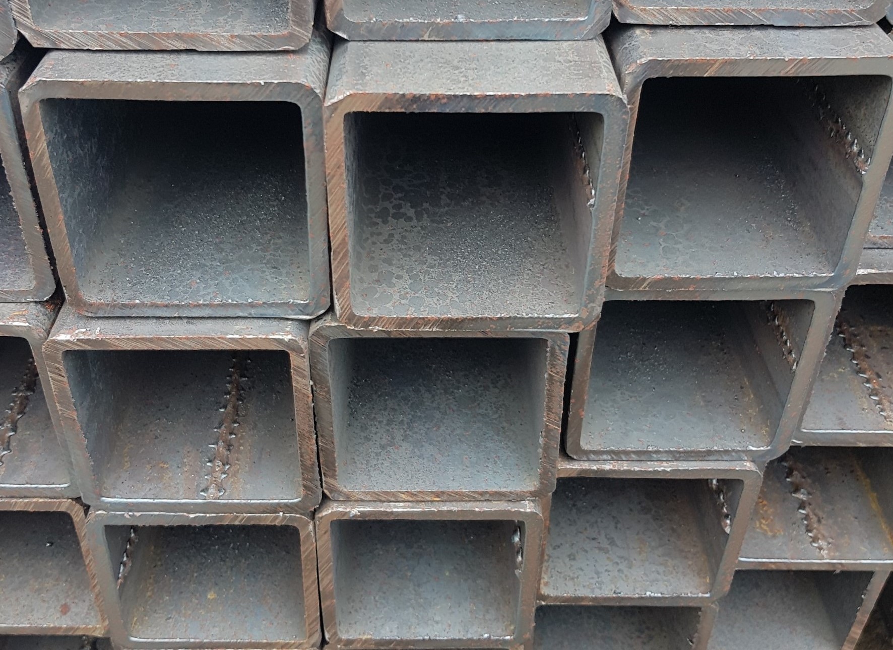thép hộp 140x140x12mm Q355B