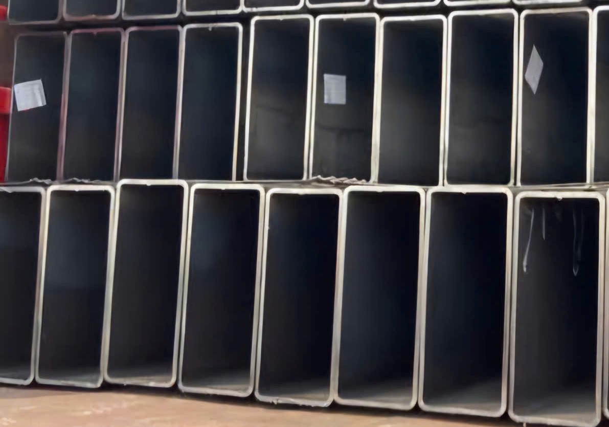 THÉP HỘP CHỮ NHẬT 200X400X5 Q235B