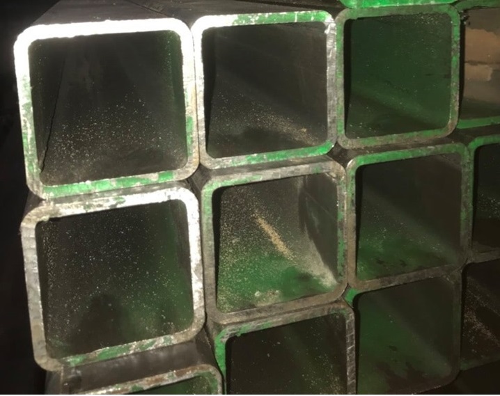 THÉP HỘP 180X180X6MM/ THÉP HỘP 180X180X6LY