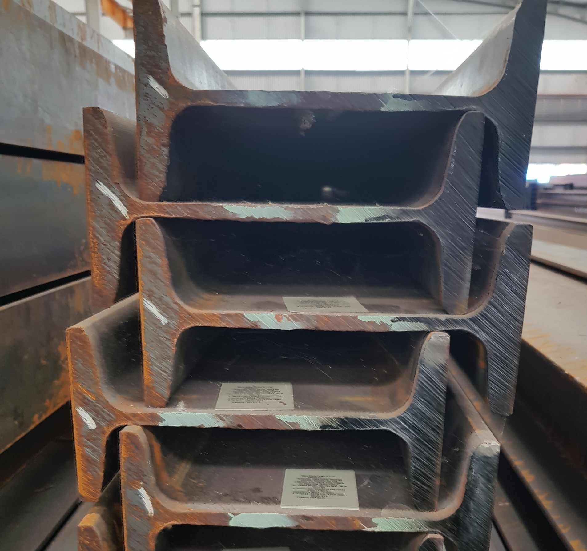 THÉP HÌNH I350x150 (87.2KG/MÉT) - THÉP HÌNH I CÔN THÁI LAN