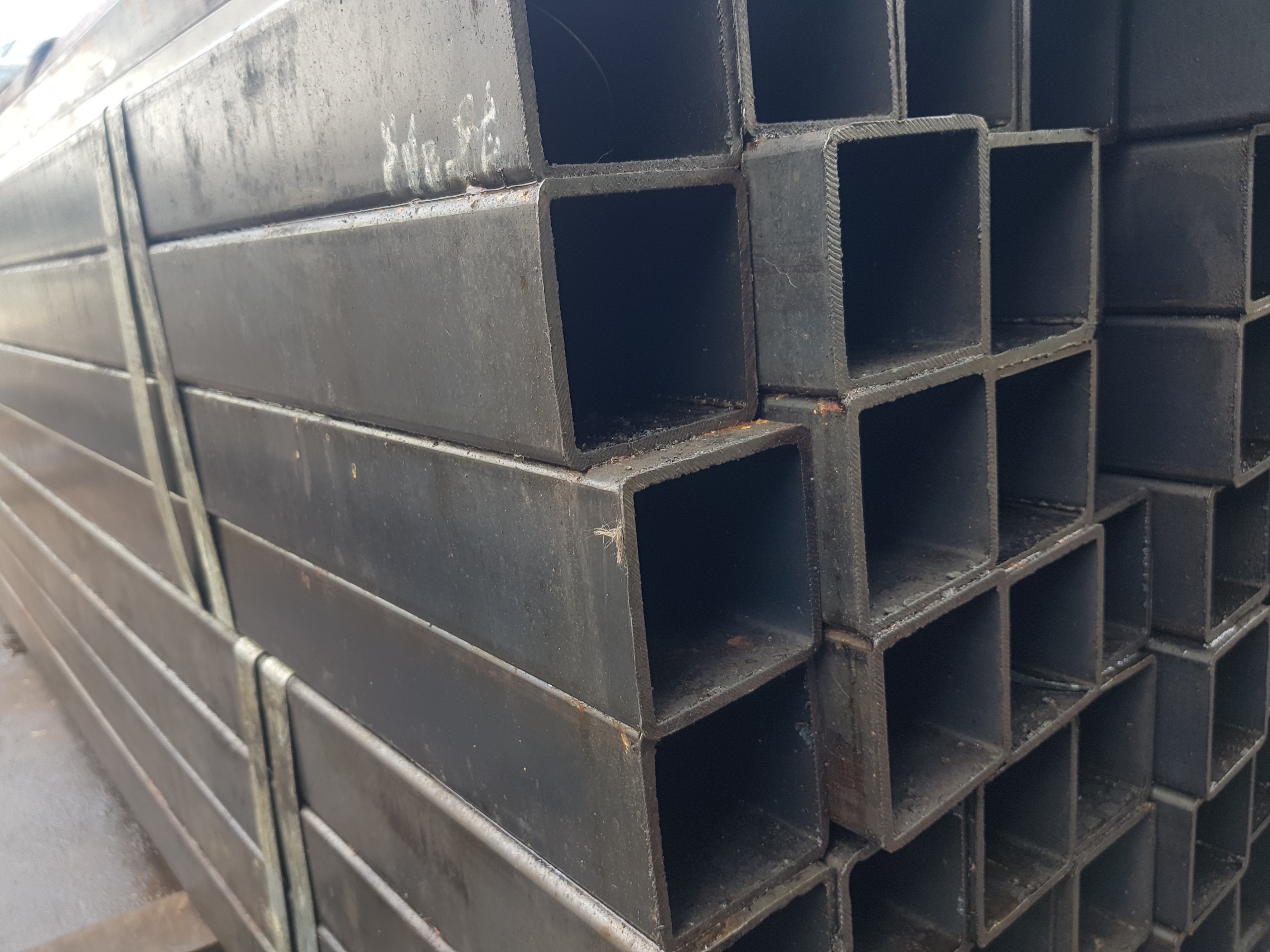 THÉP HỘP VUÔNG 140X140X8LI Q235B