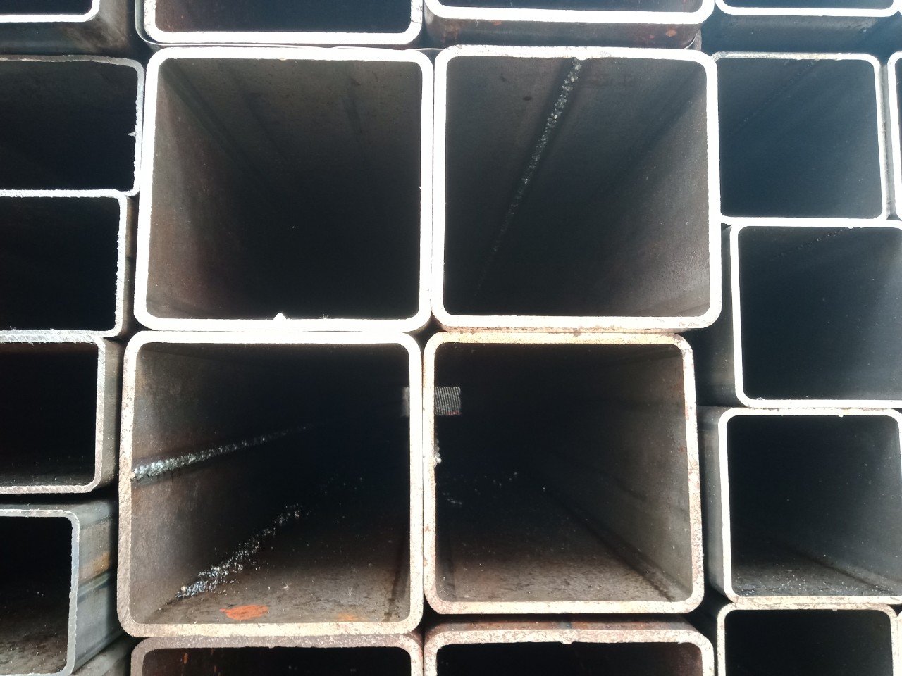 THÉP HỘP Q235B 200X200X10LY/MM/LI