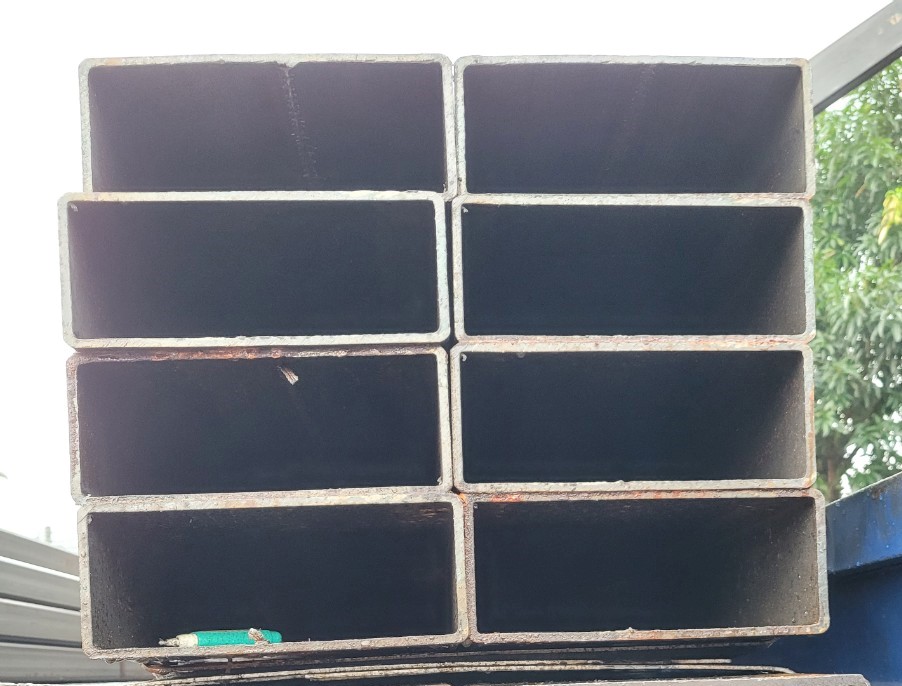 THÉP HỘP CHỮ NHẬT 250X100X6LY/6MM/6LI