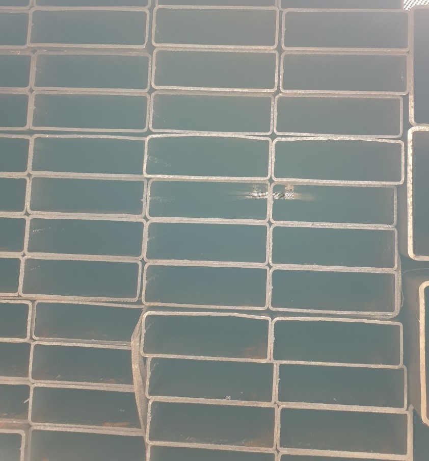 THÉP HỘP CHỮ NHẬT 100X300X5MM