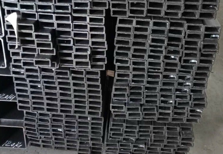 THÉP HỘP CHỮ NHẬT 25X50 DÀY 3LY/3MM/3LI