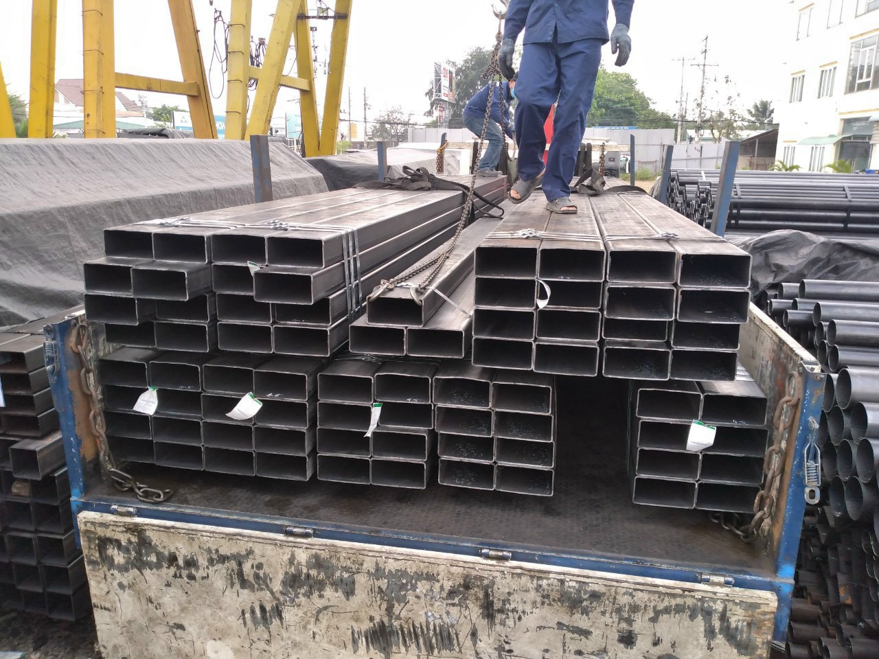 THÉP HỘP CHỮ NHẬT 30X60 DÀY 1.2MM/ 1.4MM/ 1.8MM/ 2MM/ 2.5MM/ 3MM