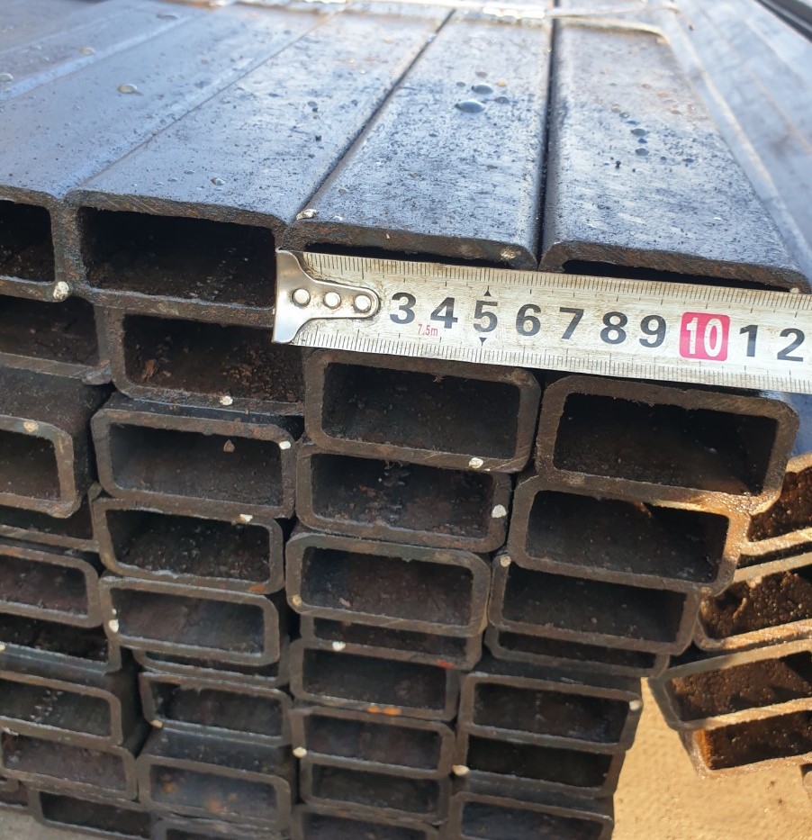 THÉP HỘP CHỮ NHẬT 30X60X4LY/4MM/4LI