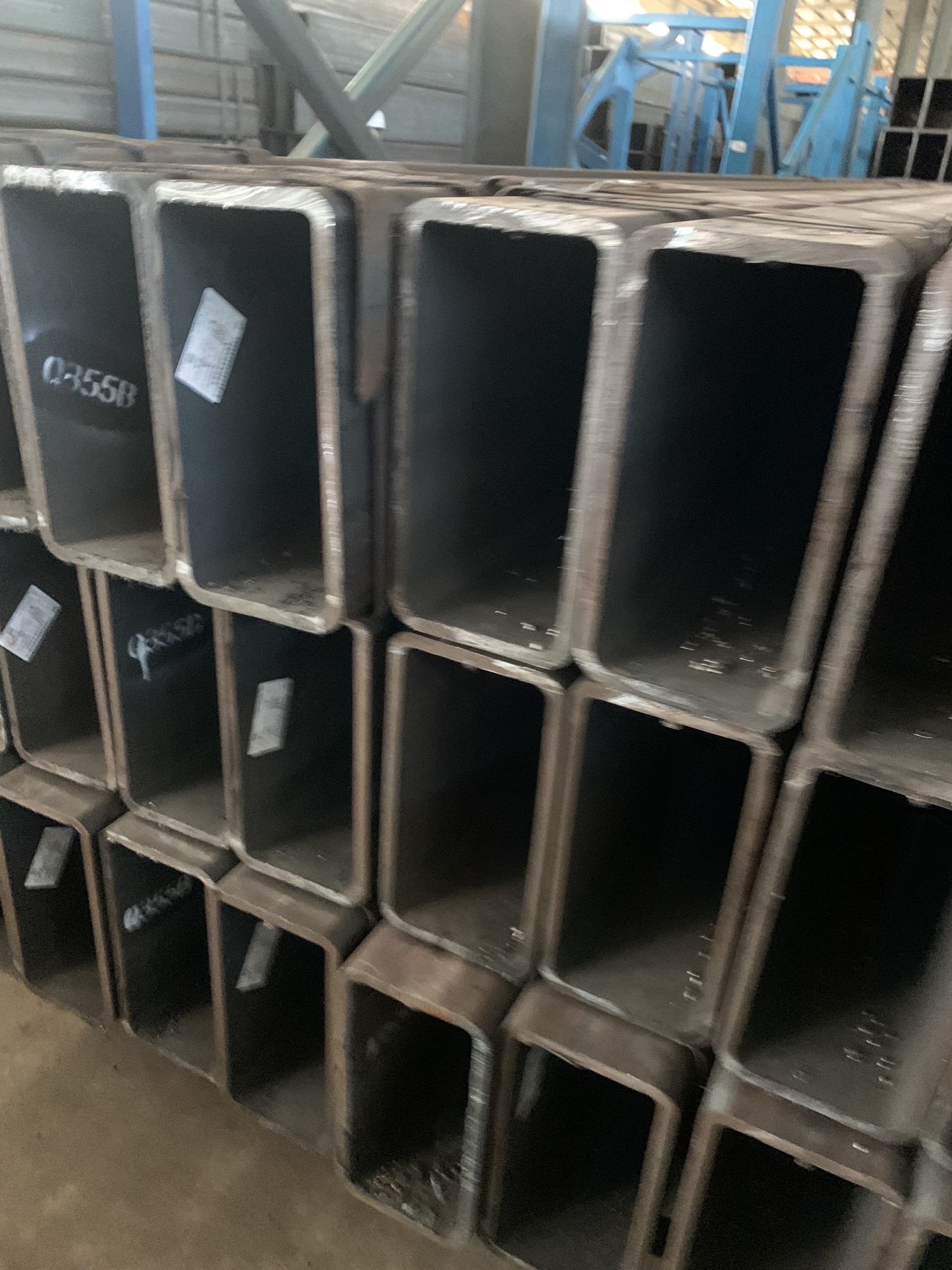 THÉP HỘP ĐEN 300X400 DÀY 15.5LI