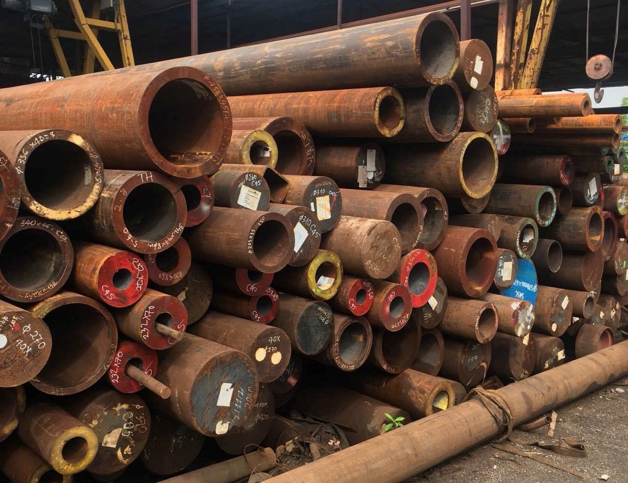 THÉP ỐNG ĐÚC S45C D300 PHI 299 X20LY TRUNG QUỐC