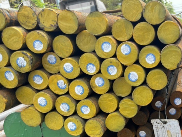 THÉP TRÒN ĐẶC PHI 46- THÉP THANH TRÒN PHI 46 - THÉP LÁP TRÒN ĐẶC PHI 46