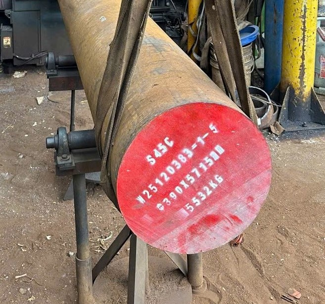 THÉP TRÒN ĐẶC S45C PHI 390- THÉP LÁP TRÒN ĐẶC PHI 390 C45
