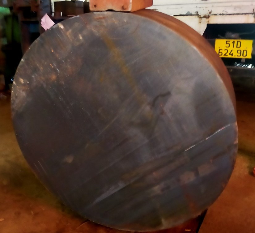 THÉP TRÒN ĐẶC S45C PHI 550- LÁP TRÒN ĐẶC PHI 550 C45
