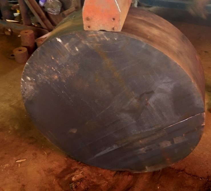 THÉP TRÒN ĐẶC S45C PHI 700- LÁP TRÒN ĐẶC PHI 700 C45