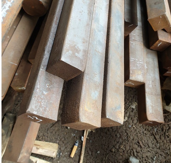 THÉP VUÔNG ĐẶC GIÁ RẺ Ở TẠI VĨNH PHÚC